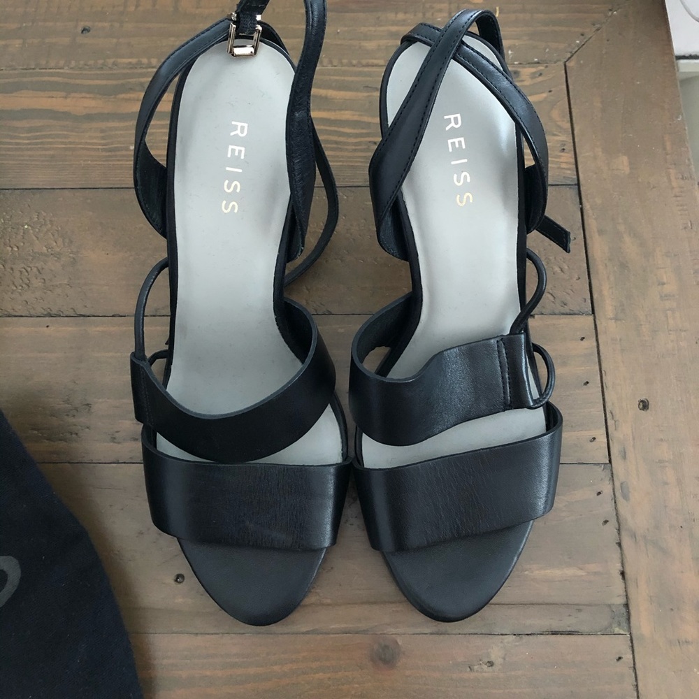Reiss sling back pumps 6.5